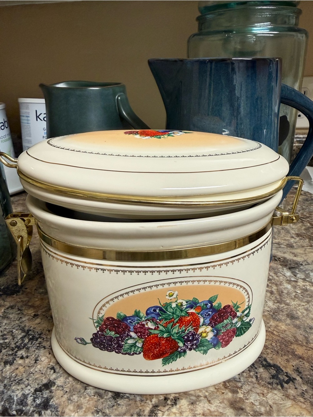 Vintage Berry Cream Ceramic Fruit Canister with Gold Accents - Cream